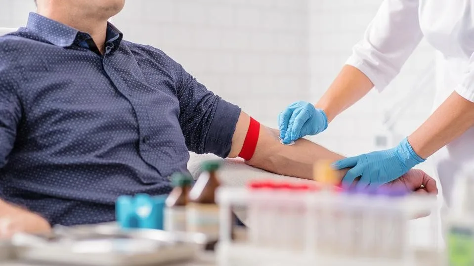 ตรวจโรคติดต่อทางเพศสัมพันธ์ (STD) อย่างเป็นความลับ ที่ MENdical Clinic